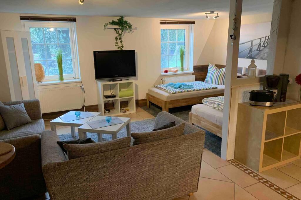 Ferienwohnung Schmidt Rosengarten  エクステリア 写真