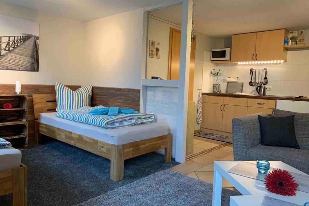 Ferienwohnung Schmidt Rosengarten  エクステリア 写真