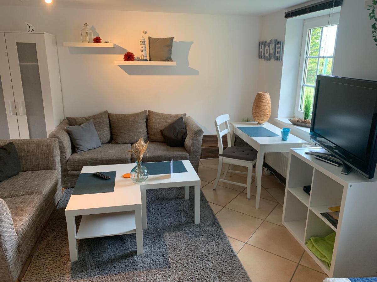 Ferienwohnung Schmidt Rosengarten  エクステリア 写真