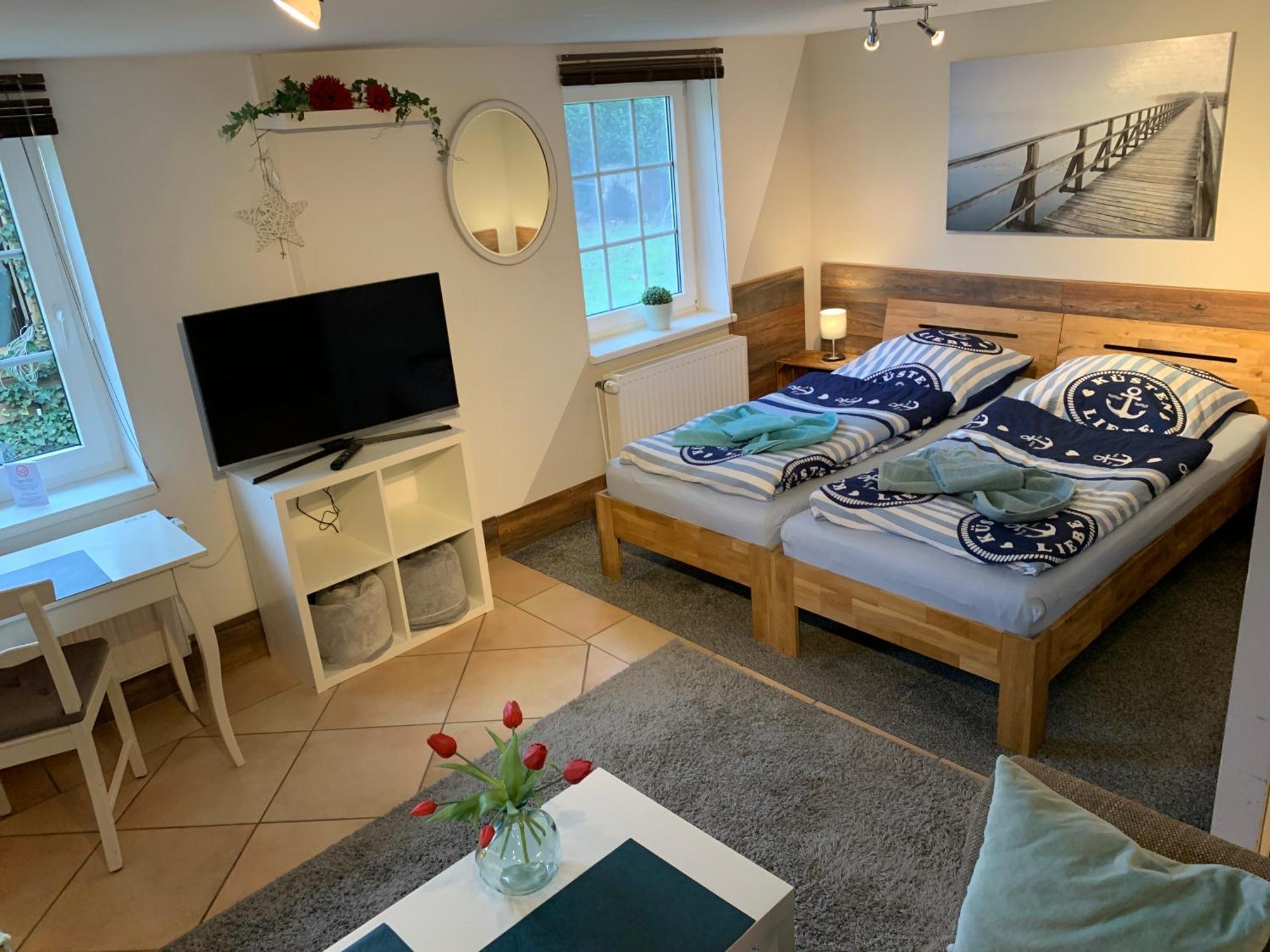 Ferienwohnung Schmidt Rosengarten  エクステリア 写真